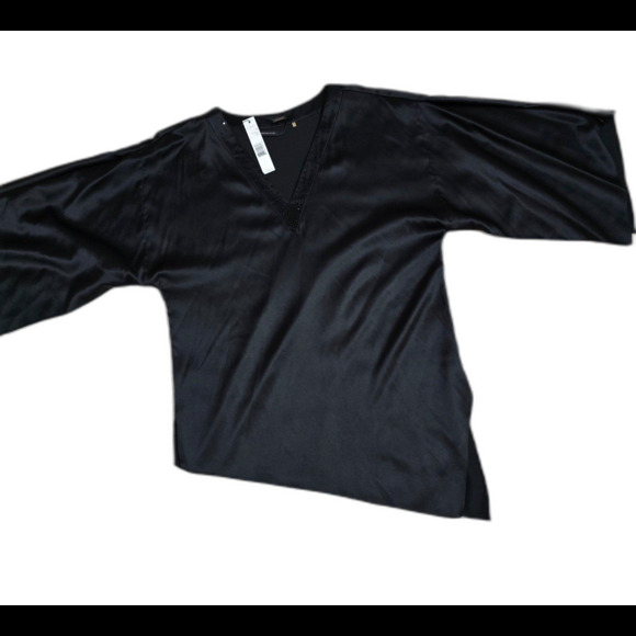 NWT Tahari Logan Silk asymmetrical crystal embellished tunic blouse - Picture 5 of 9